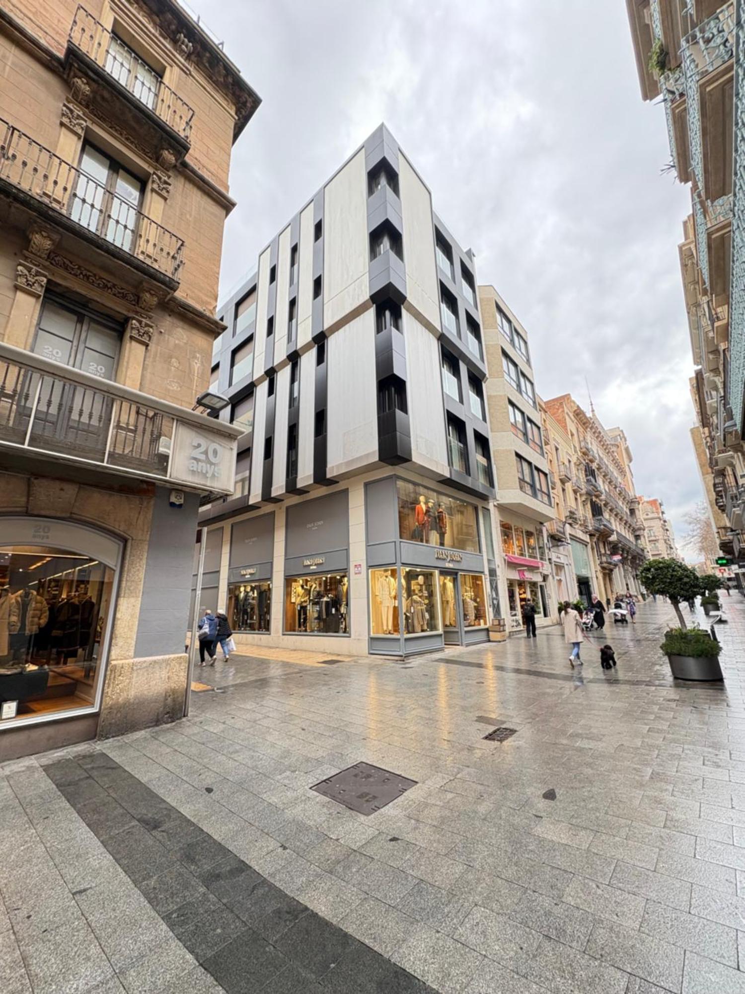 Reusia Apartaments Экстерьер фото